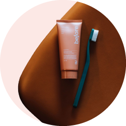 Зубные щетки и инструменты